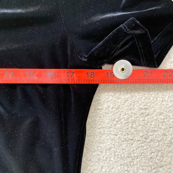 GAP Maternity Women Black Velvet Round Neck Stretchy Pullover Elegant Dress Sz M - Picture 5 of 9